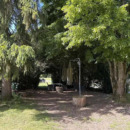 Familial, Animaux Admis - Sejour En Auvergne - Fr-1-489-640 Semesterbostad Saint-Palais (Allier)