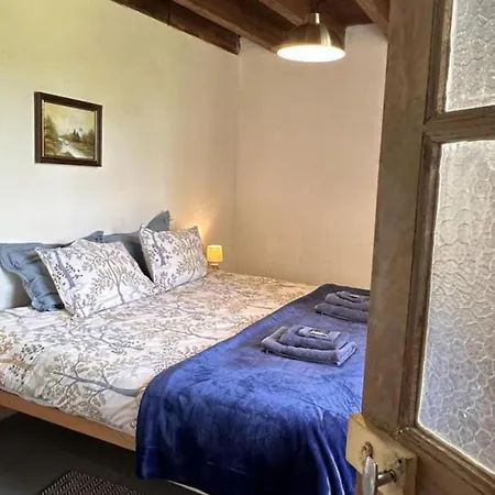 Semesterbostad Familial, Animaux Admis - Sejour En Auvergne - Fr-1-489-640